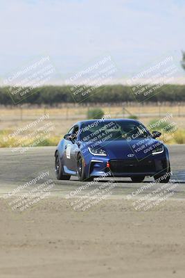 media/Sep-14-2025-Speed Ventures (Sun) [[b2951cd086]]/Orange/Session 2 (Grapevine)/